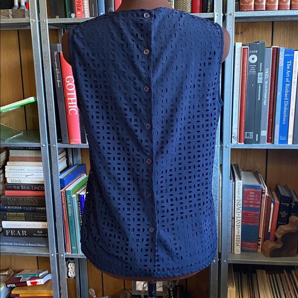 Cynthia Rowley sleeveless eyelet top - Picture 10 of 10